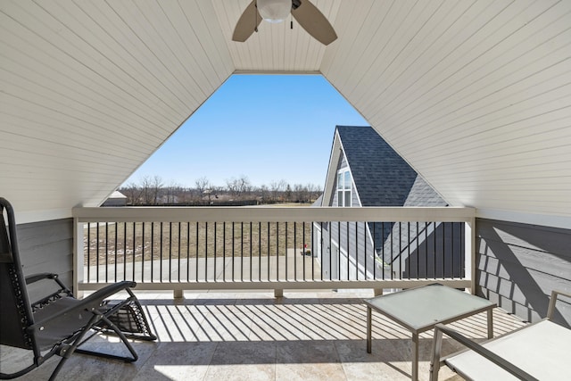 balcony with a ceiling fan