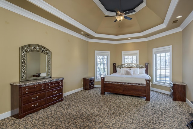 bedroom with baseboards, visible vents, a ceiling fan, and ornamental molding