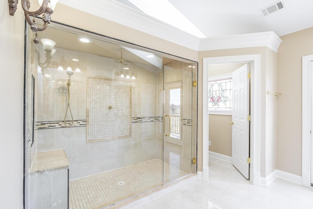 full bath featuring vaulted ceiling, ornamental molding, baseboards, a stall shower, and visible vents