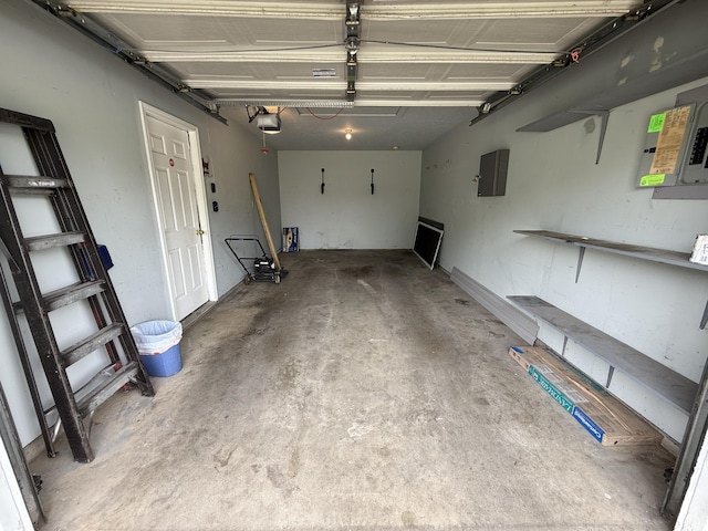 10509 Bay Pointe Ct, Louisville, KY 40241 - garage featuring a garage door opener