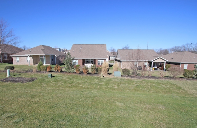 view of yard with a residential view