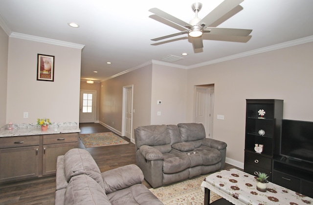 living room with recessed lighting, visible vents, baseboards, ornamental molding, and dark wood-style floors