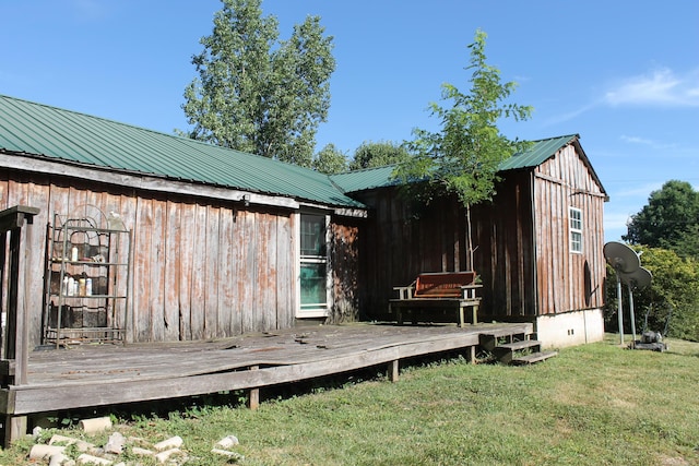 view of outdoor structure