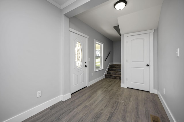 213 Richmond St, Lancaster, KY 40444 - entrance foyer featuring baseboards, visible vents, stairway, and dark wood finished floors