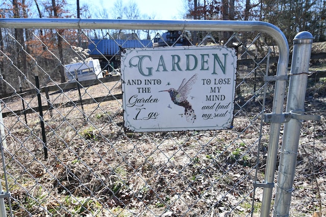 exterior details featuring fence