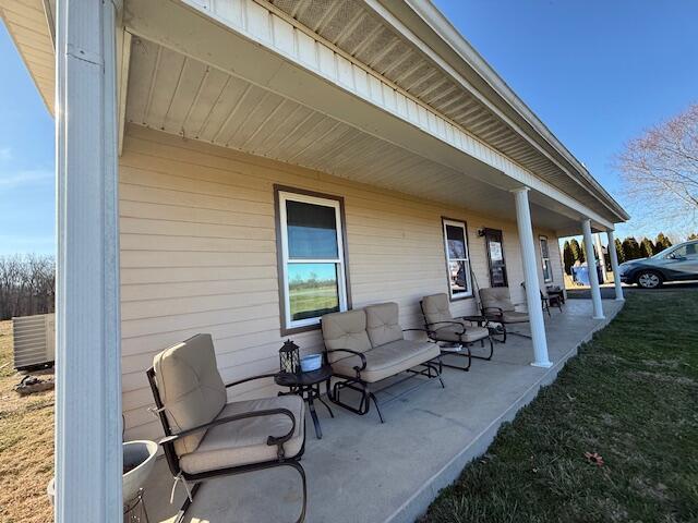 view of patio / terrace with a porch