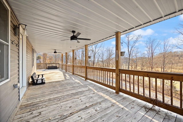 deck with a ceiling fan