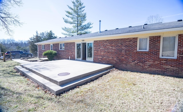 exterior space with a lawn