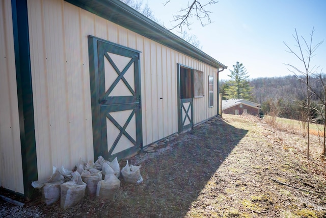 view of outbuilding with an outbuilding