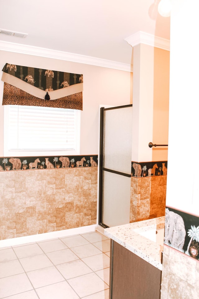 415 David Ln, Winchester, KY 40391 - kitchen featuring ornamental molding, a wainscoted wall, and light tile patterned floors