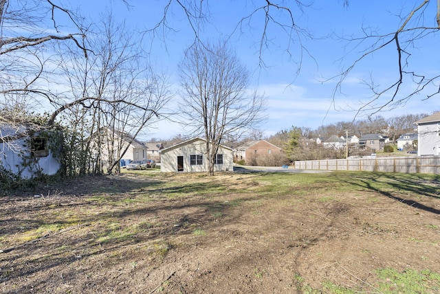 view of yard featuring fence