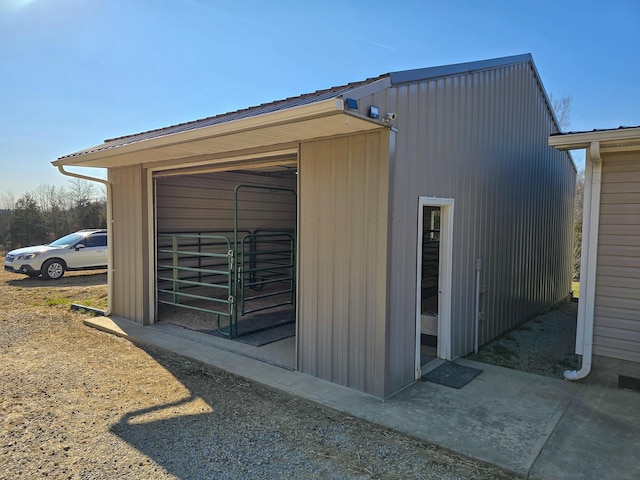 view of outbuilding with an outbuilding