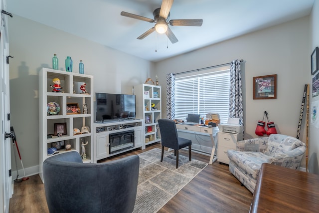 office space with dark wood-style floors and ceiling fan