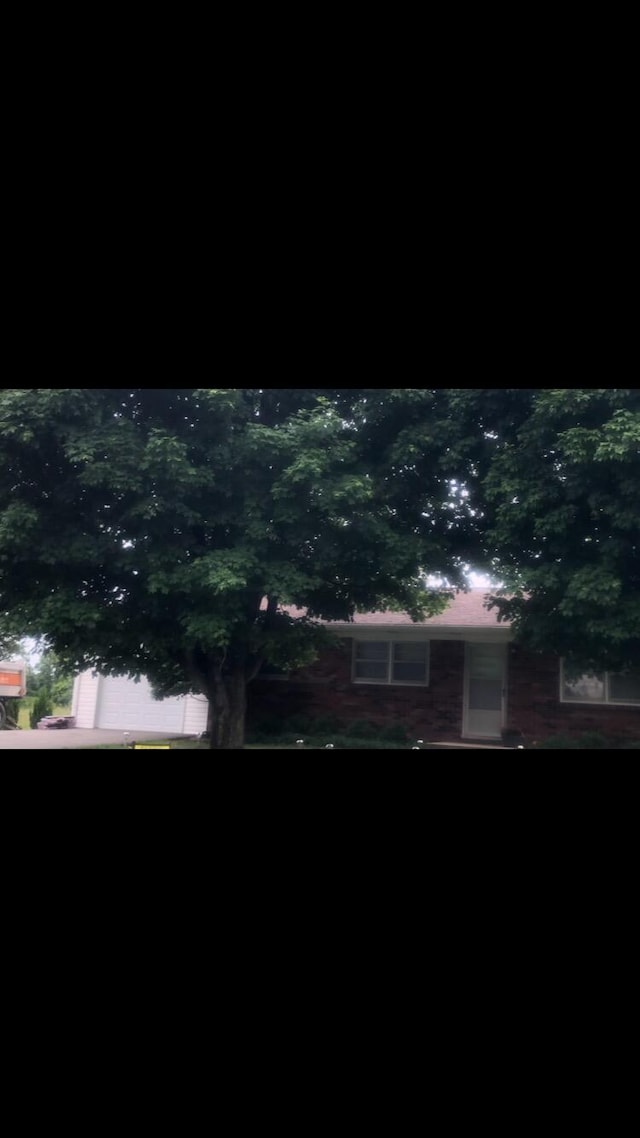 149 Cherokee Ave, Russell Springs, KY 42642 - detailed view