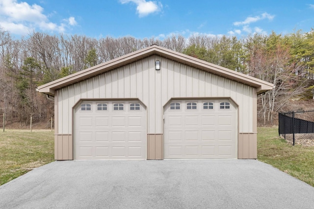 view of detached garage