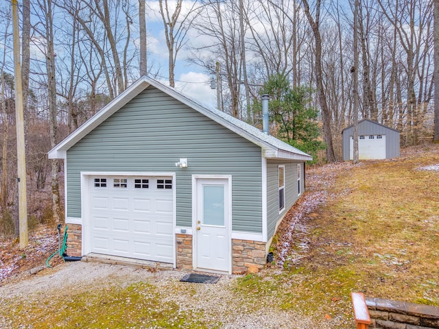 view of detached garage