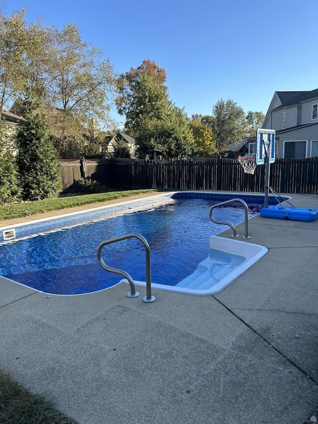 view of pool featuring fence and a fenced in pool