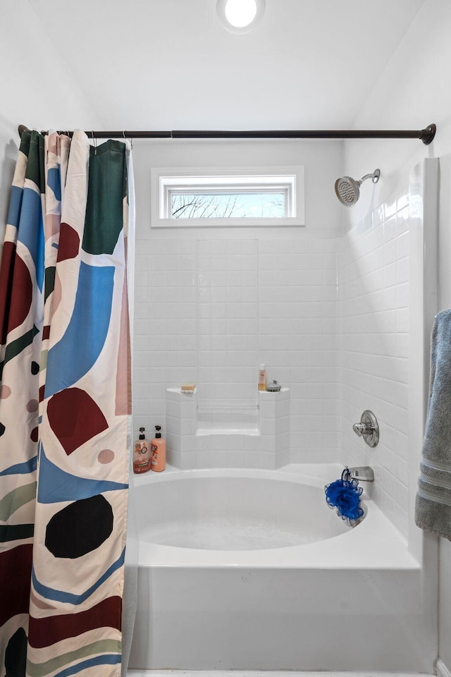 full bathroom featuring shower / tub combo with curtain