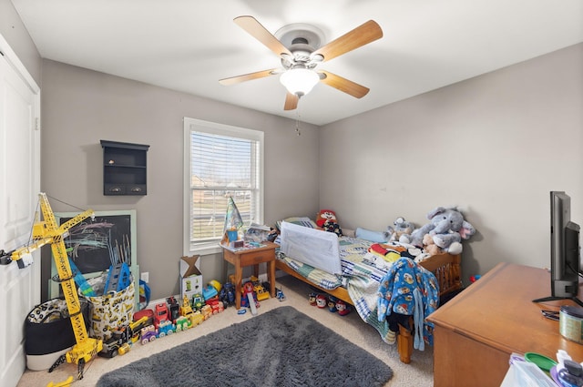 bedroom featuring carpet floors and ceiling fan