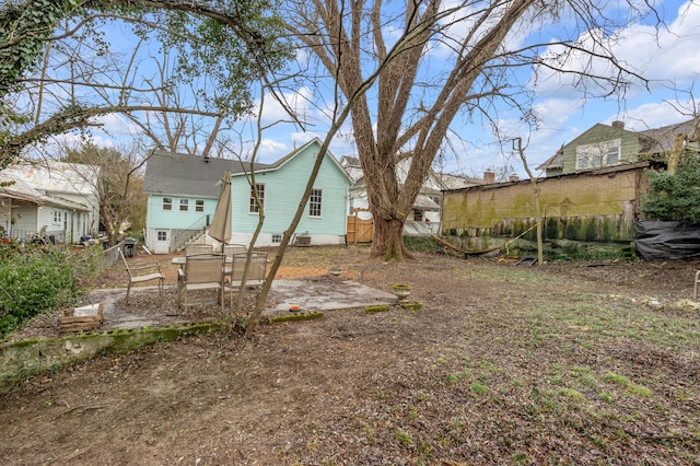 view of yard with fence