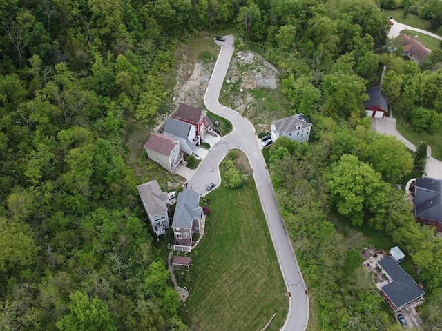 Listing photo 2 for 910 Treeline Dr, Covington KY 41017