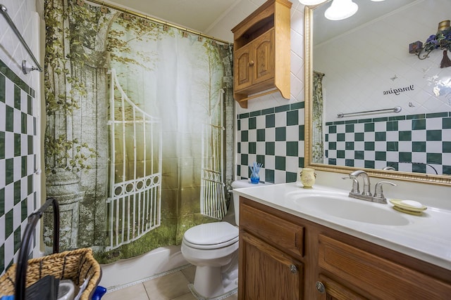 bathroom with toilet, crown molding, a shower with curtain, and tile walls