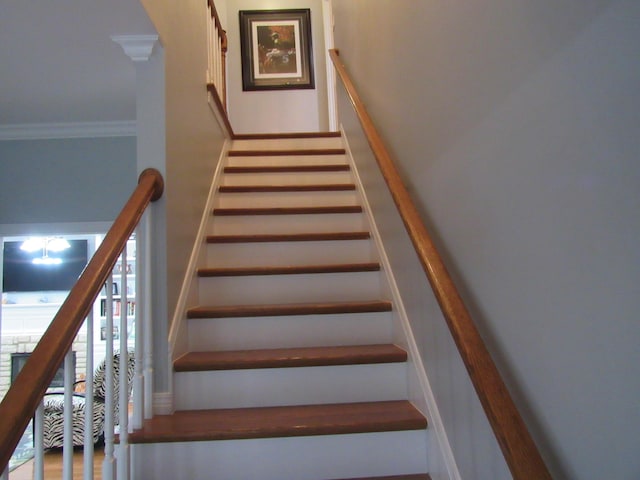 stairway with ornamental molding