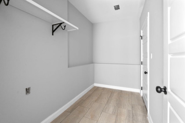 1000 Indian Trl, Lawrenceburg, KY 40342 - view of walk in closet