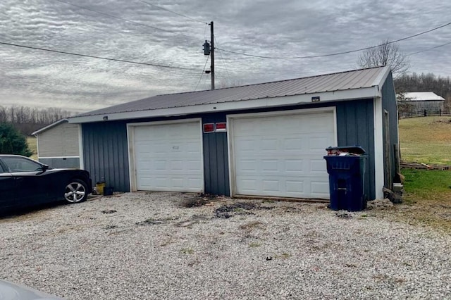 view of detached garage