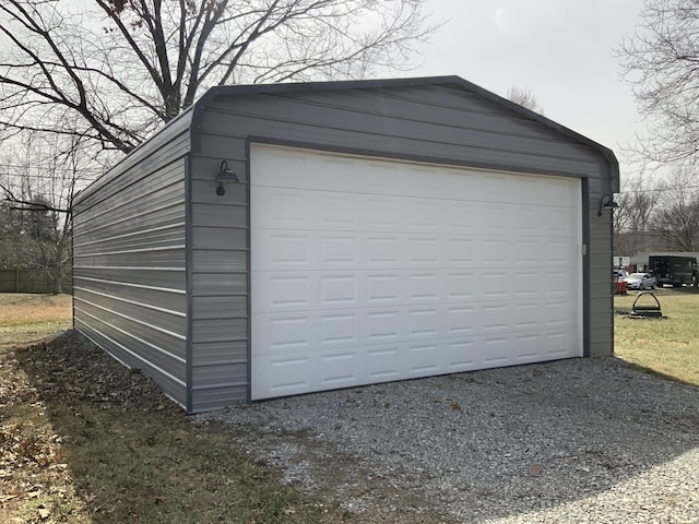 view of detached garage