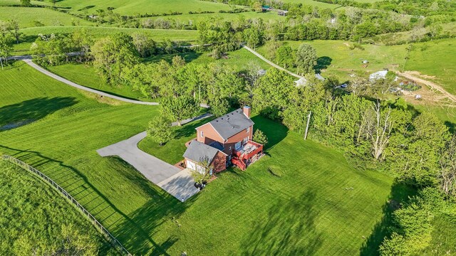 1775 Irvine Rd, Winchester, KY 40391 - colonial home with a front yard and brick siding