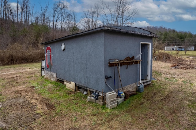 view of outdoor structure with an outdoor structure