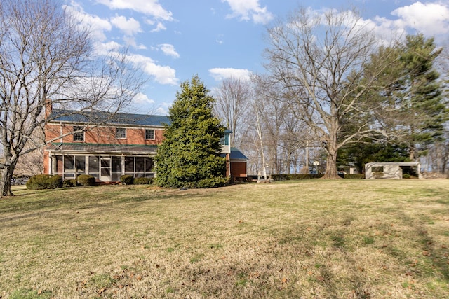 2136 Adena Ln, Lexington, KY 40516 - view of yard featuring a sunroom