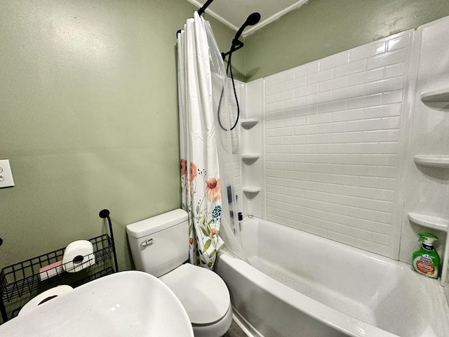 full bath with toilet and shower / bath combo with shower curtain