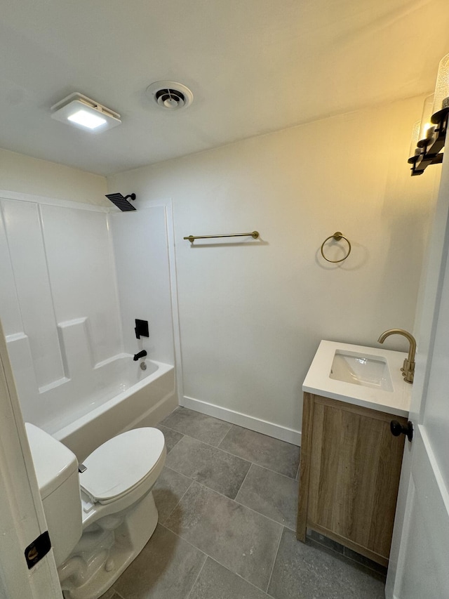 236 Walnut Ave, Somerset, KY 42503 - full bathroom with toilet, vanity, bathing tub / shower combination, and baseboards