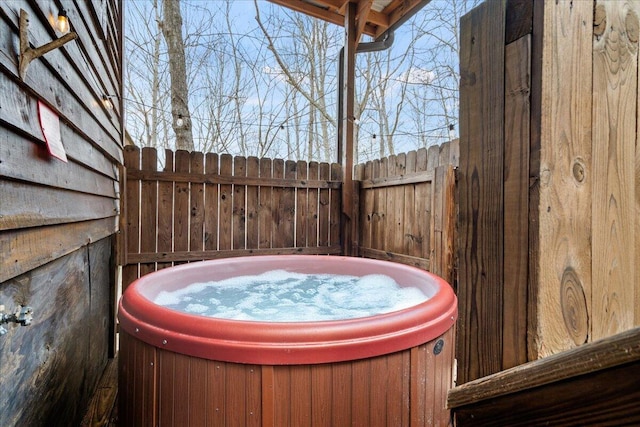 225 Platinum Dr, Slade, KY 40376 - exterior space featuring a jacuzzi