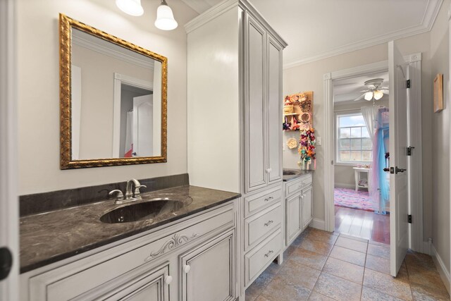 1841 Peter Cave Rd, Mckee, KY 40447 - bathroom with ornamental molding, baseboards, and vanity