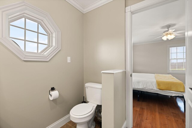 1841 Peter Cave Rd, Mckee, KY 40447 - hall with ornamental molding and dark wood finished floors