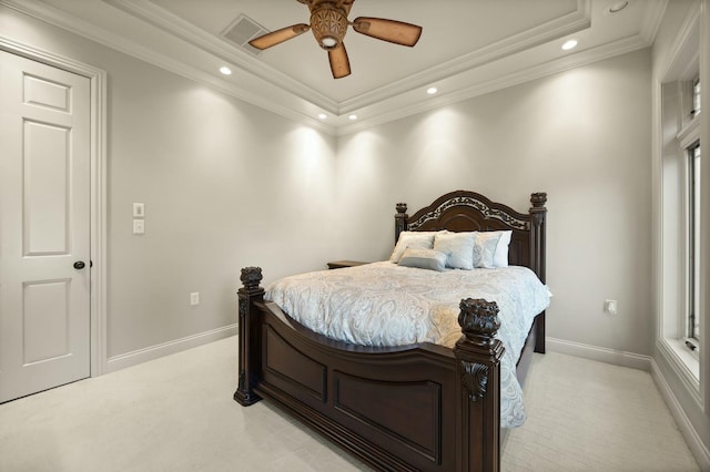 bedroom with visible vents, recessed lighting, baseboards, and ornamental molding