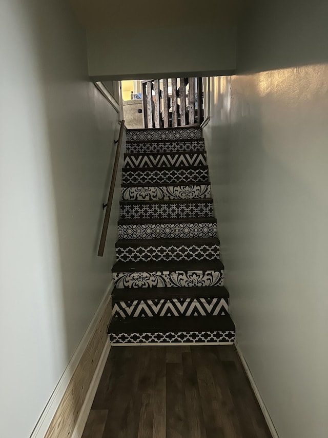 110 Silvercreek Dr, Danville, KY 40422 - staircase with wood finished floors