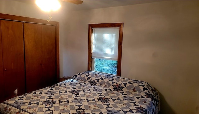 278 John Dr, Burnside, KY 42519 - bedroom featuring a closet and ceiling fan