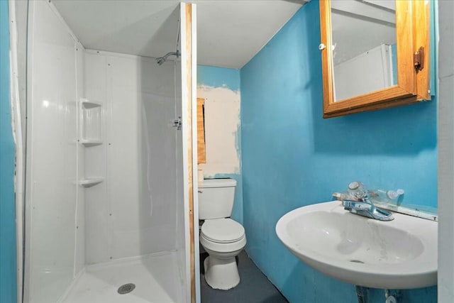 312 Murrell St, Frankfort, KY 40601 - bathroom with toilet, a stall shower, and a sink