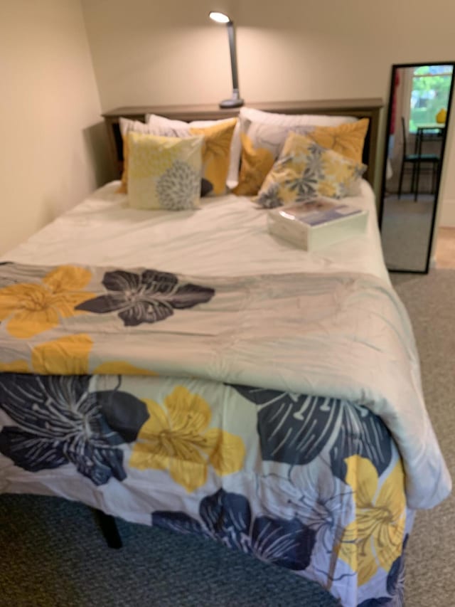 380 Harrodswood Rd, Frankfort, KY 40601 - bedroom with carpet flooring