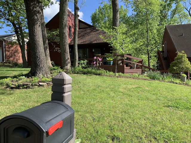 380 Harrodswood Rd, Frankfort, KY 40601 - view of yard with a deck