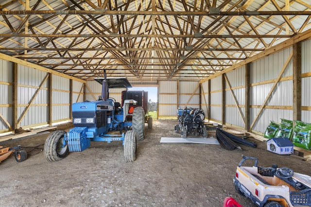 700 Nick Ln, Winchester, KY 40391 - garage featuring metal wall