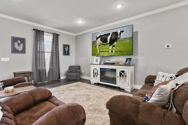 700 Nick Ln, Winchester, KY 40391 - living room with recessed lighting, baseboards, wood finished floors, and ornamental molding