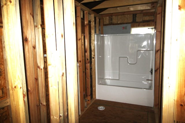 105 Lair St, Mount Vernon, KY 40456 - view of full bath