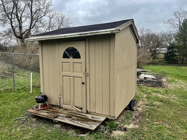 400 Washington St, Paris, KY 40361 - view of shed with fence
