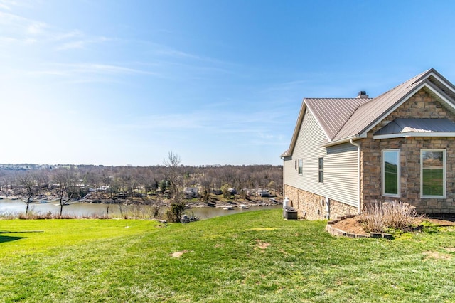 1794 Hunter Dr, Lancaster, KY 40444 - view of grassy yard featuring a water view and cooling unit