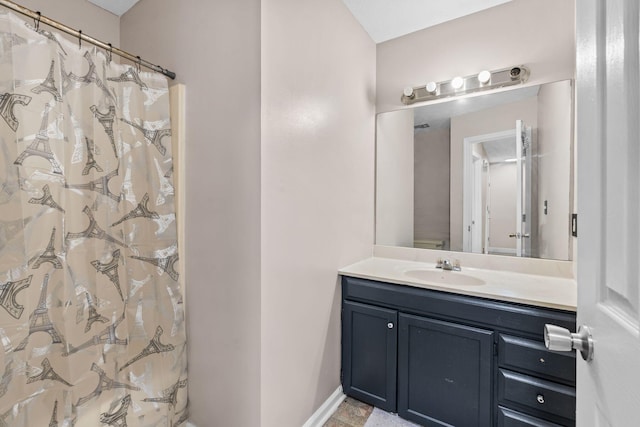 101 Bell Lawn Dr, Nicholasville, KY 40356 - full bathroom featuring curtained shower and vanity